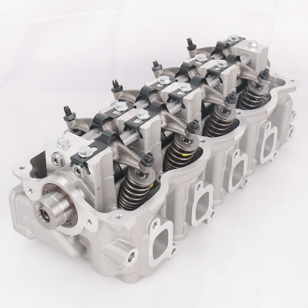 Brand New Assembly Engine Cyli - Engine Cylinder Head recension och pris